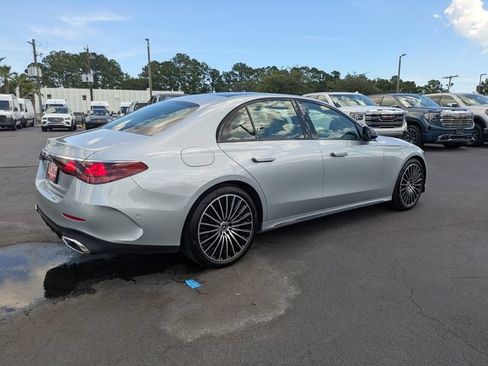 Used 2026 Mercedes-Benz E 350 Sedan image 5