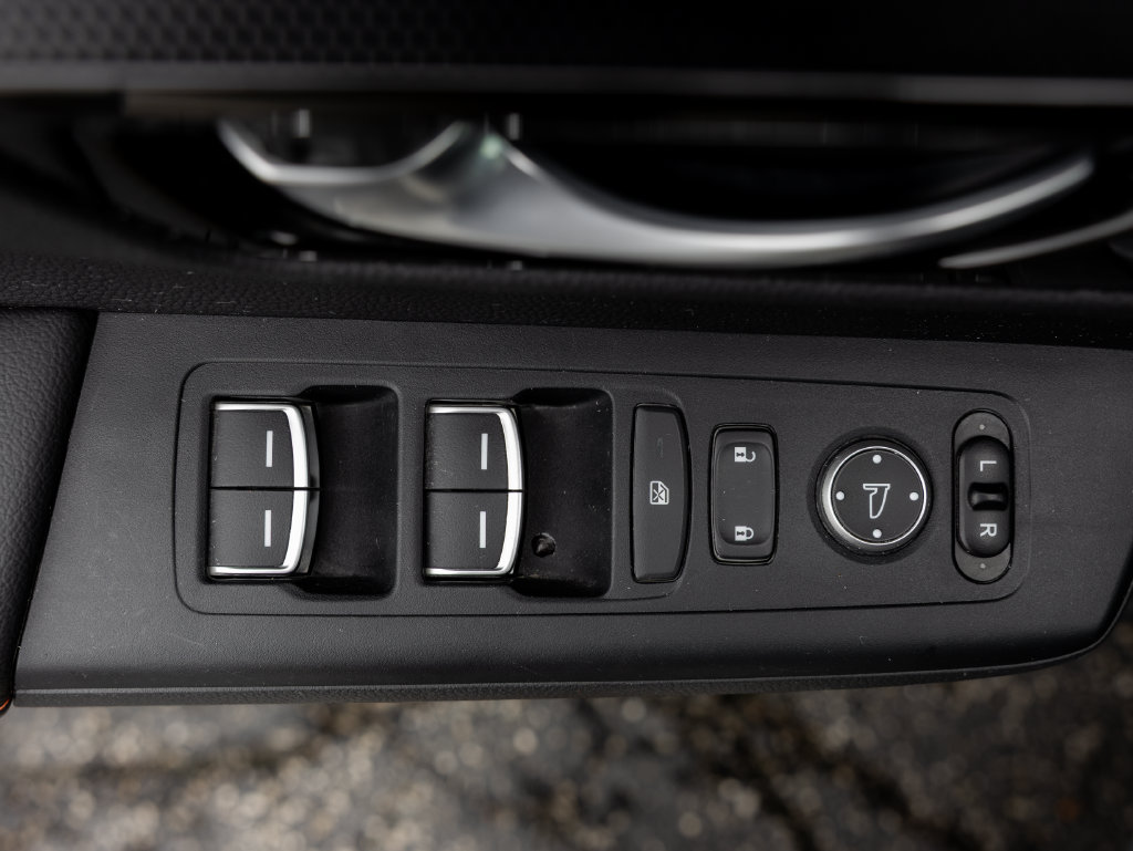 Used 2023 Honda CR-V Sport Touring image 31