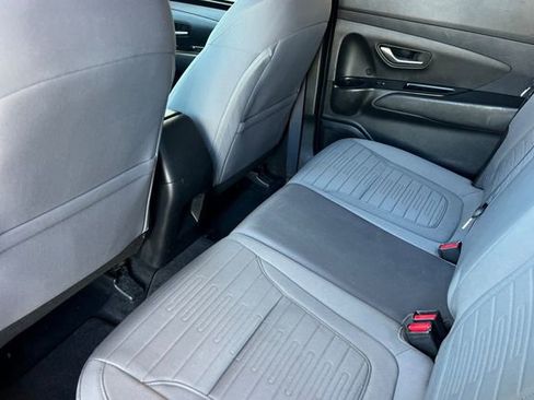 Used 2022 Hyundai Santa Cruz SEL w/ Cargo Package AWD/4WD image 16