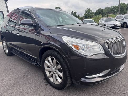 Used 2017 Buick Enclave Premium w/ Experience Buick Package AWD/4WD image 4