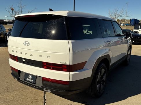 New 2026 Hyundai Santa Fe SE image 4