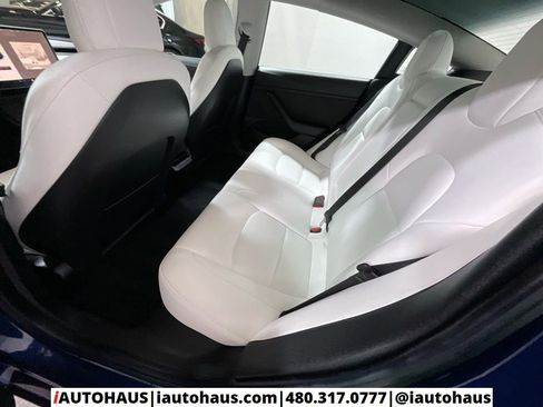Used 2021 Tesla Model 3 Long Range image 16