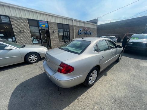 Used 2006 Buick LaCrosse CX image 6