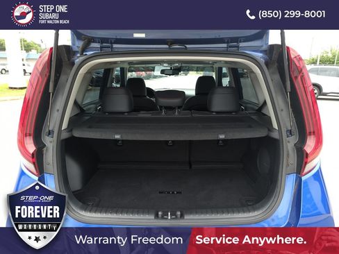Used 2021 Kia Soul Turbo FWD image 32