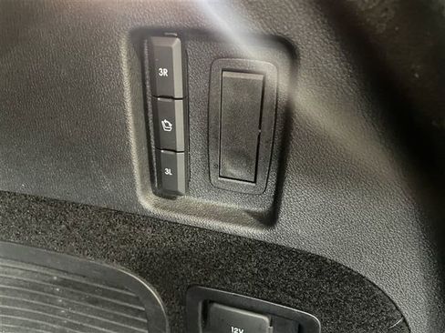 Used 2023 Lincoln Aviator AWD image 34