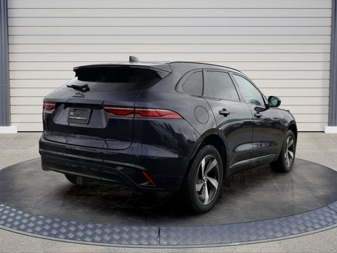 Used 2025 Jaguar F-PACE R-Dynamic S image 7