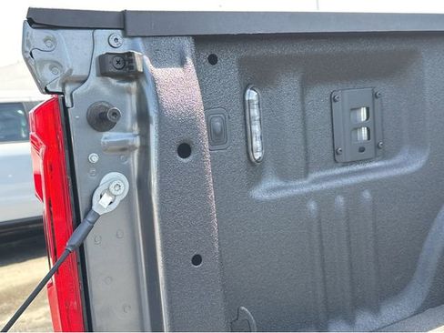 New 2026 Ford F250 XLT w/ XLT Premium Package image 18