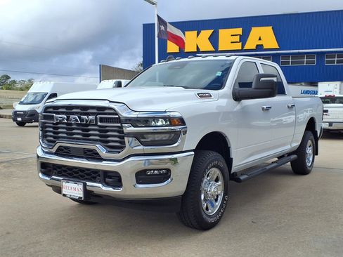 Used 2025 RAM 2500 Tradesman image 3
