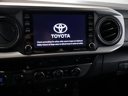 Used 2023 Toyota Tacoma Limited image 20
