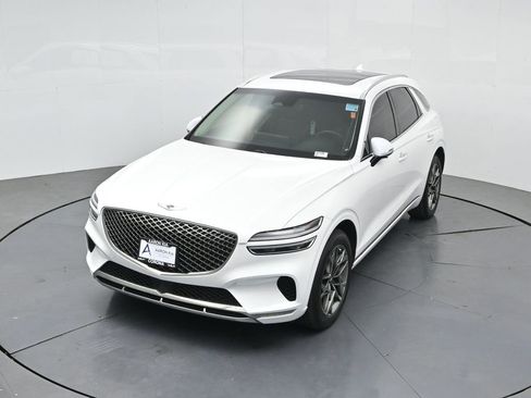Used 2023 Genesis GV70 2.5T w/ Select Package AWD/4WD image 37