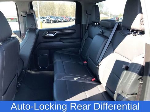 Used 2024 GMC Sierra 1500 SLT image 25