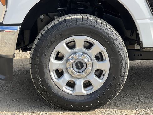 Certified 2024 Ford F350 XLT image 24