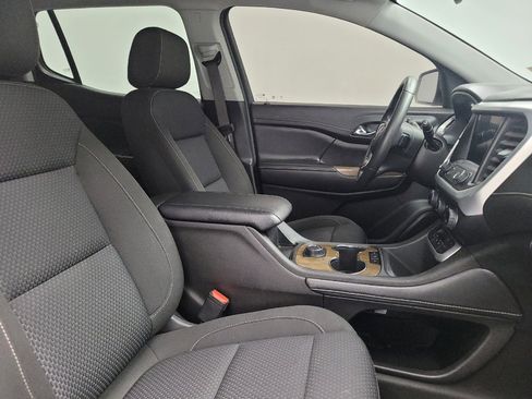 Used 2023 GMC Acadia SLE FWD image 21