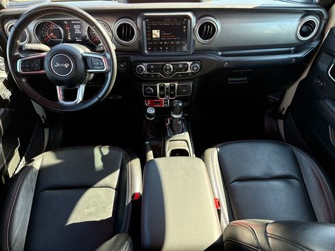 Used 2022 Jeep Gladiator Rubicon AWD/4WD image 11