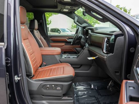 New 2026 GMC Sierra 2500 Denali Ultimate w/ Max Trailering Package AWD/4WD image 10