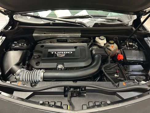 Used 2022 Cadillac XT4 Premium Luxury w/ Enhanced Visibility Package image 29