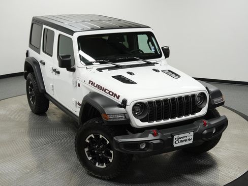 Used 2024 Jeep Wrangler Unlimited Rubicon w/ Convenience Group AWD/4WD image 45