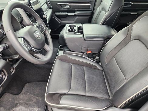 Used 2025 RAM 1500 Laramie image 14