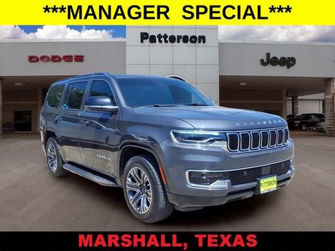 Used 2023 Jeep Wagoneer 4WD w/ Premium Group I image 1