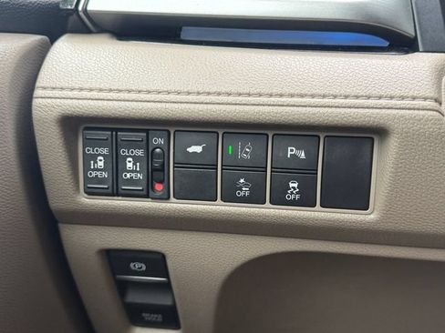 Used 2019 Honda Odyssey Elite image 33