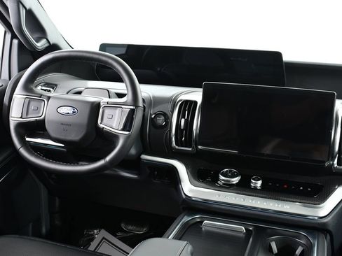 New 2027 Ford Expedition Max Platinum w/ Stealth Performance Package AWD/4WD image 8