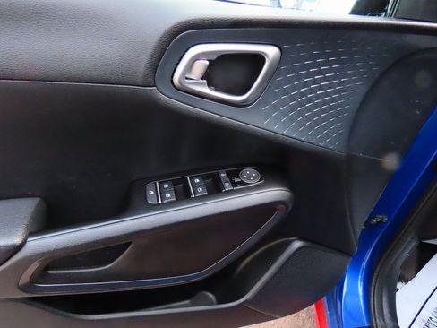 Used 2022 Kia Soul GT-Line image 21
