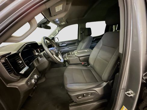 Used 2023 GMC Sierra 1500 Elevation image 13