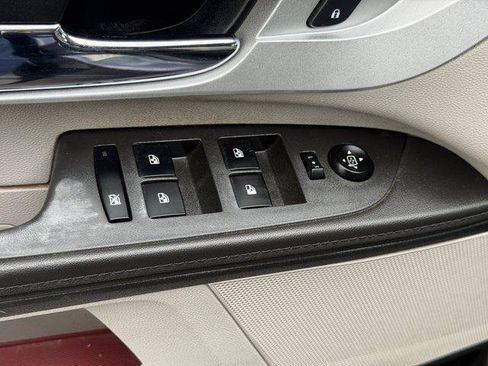 Used 2013 Chevrolet Equinox LS FWD image 17