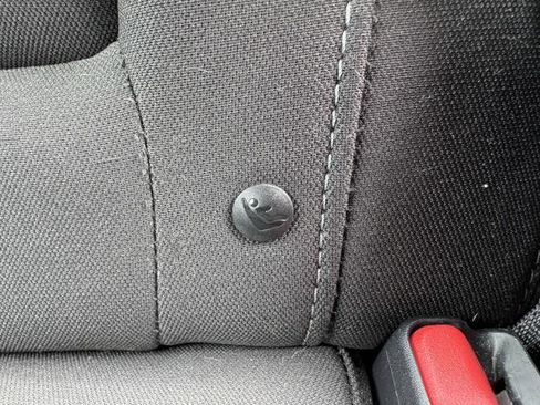 Used 2023 Dodge Charger SXT image 9