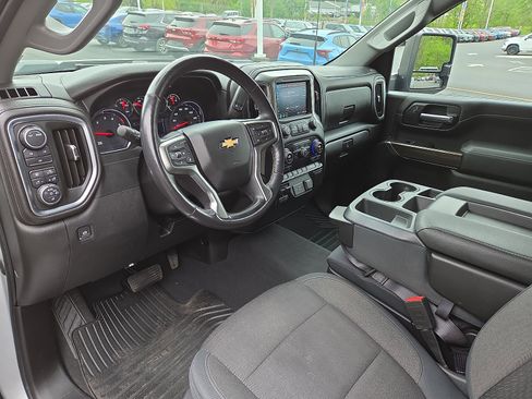 Used 2020 Chevrolet Silverado 3500 LT w/ All Star Edition AWD/4WD image 15