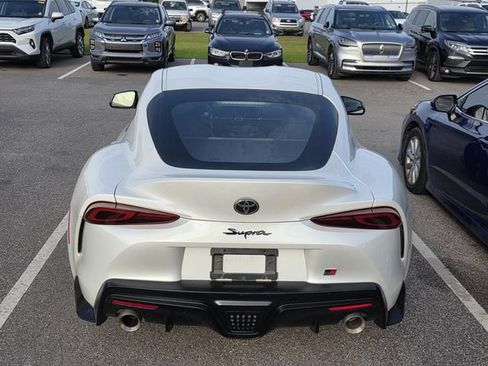 Used 2024 Toyota Supra RWD image 3