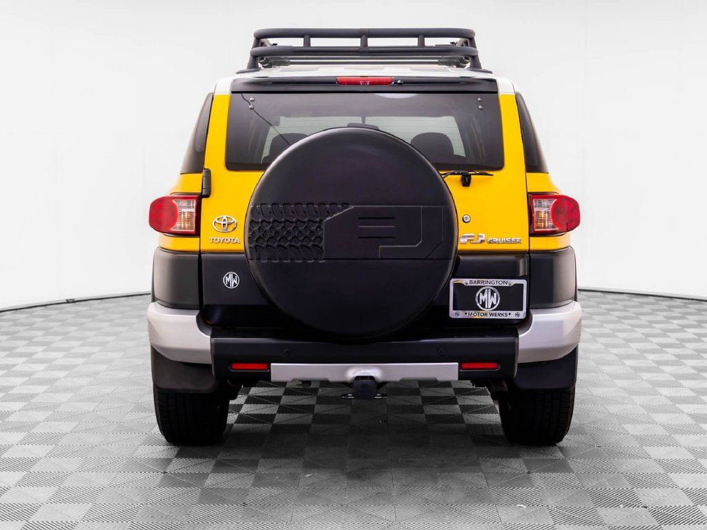 Used 2007 Toyota FJ Cruiser 4WD w/ Upgrade Pkg 2 image 5