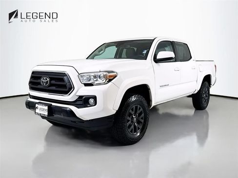 Used 2020 Toyota Tacoma SR5 RWD image 1