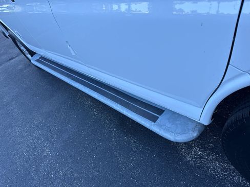 Used 2024 GMC Savana 2500 w/ Driver Convenience Package image 14