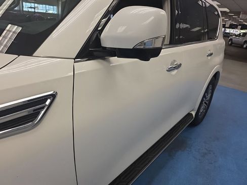 Used 2023 Nissan Armada SL w/ Captain's Chairs Package AWD/4WD image 19