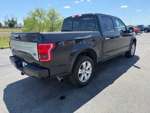 Used 2015 Ford F150 Platinum w/ Equipment Group 701A Luxury AWD/4WD image 4