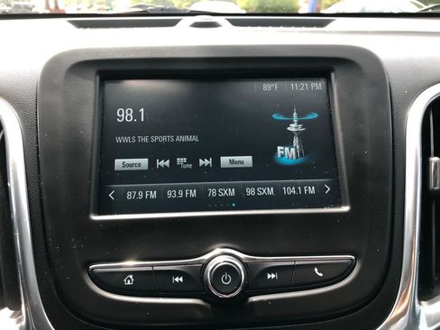 Used 2018 Chevrolet Equinox LT image 15