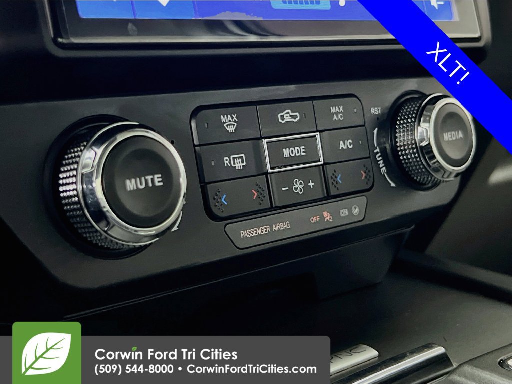 Used 2017 Ford F150 XLT w/ Equipment Group 302A Luxury AWD/4WD image 8