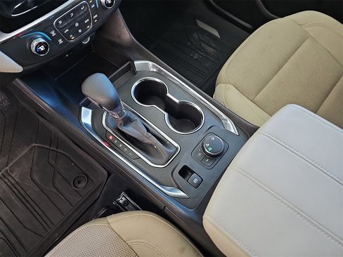 Certified 2023 Chevrolet Traverse LS w/ Safety Package image 25