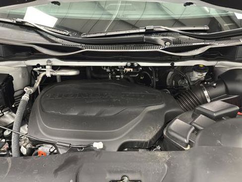 Used 2025 Honda Odyssey Touring image 28