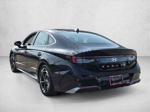 Used 2024 Hyundai Sonata SEL w/ Convenience Package FWD image 7