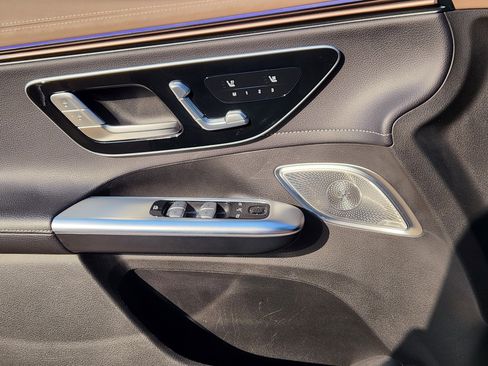 Used 2023 Mercedes-Benz EQE 350+ SUV image 24