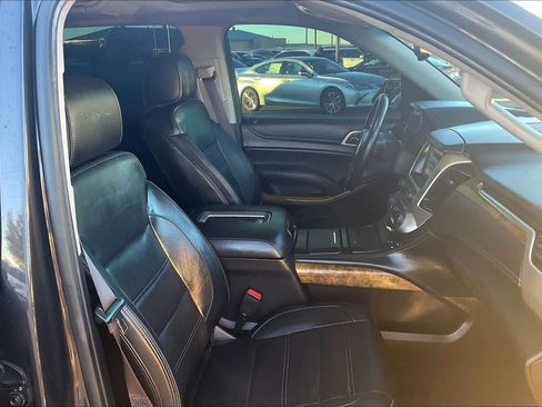 Used 2017 GMC Yukon XL Denali w/ Open Road Package image 8
