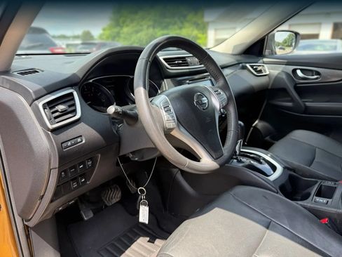 Used 2014 Nissan Rogue SL AWD/4WD image 17