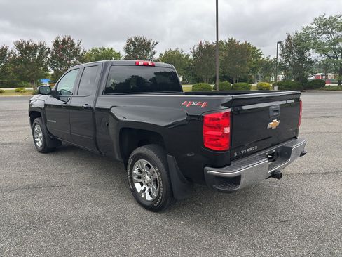 Used 2018 Chevrolet Silverado 1500 LT w/ All Star Edition image 7