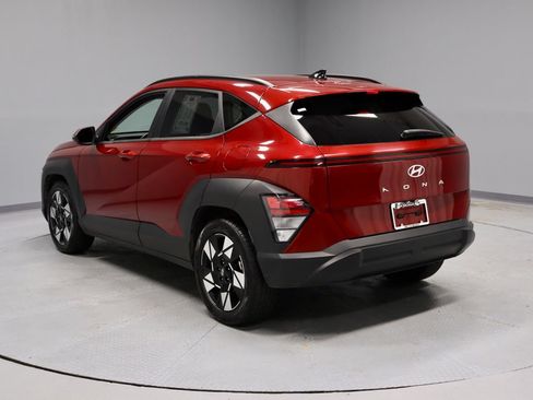 Used 2024 Hyundai Kona SEL FWD image 7