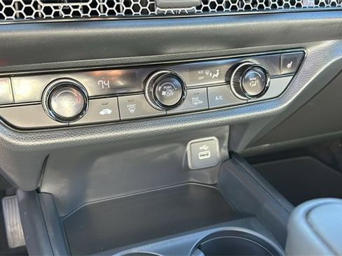 Used 2026 Honda HR-V EX-L image 41