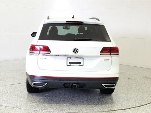 Used 2021 Volkswagen Atlas SE w/ Towing Package image 6
