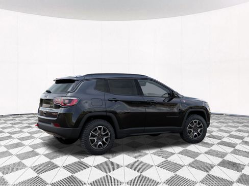New 2026 Jeep Compass Trailhawk image 5