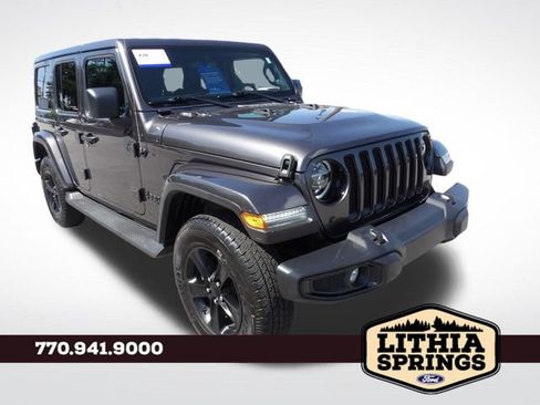 Used 2022 Jeep Wrangler Unlimited Sahara AWD/4WD image 1